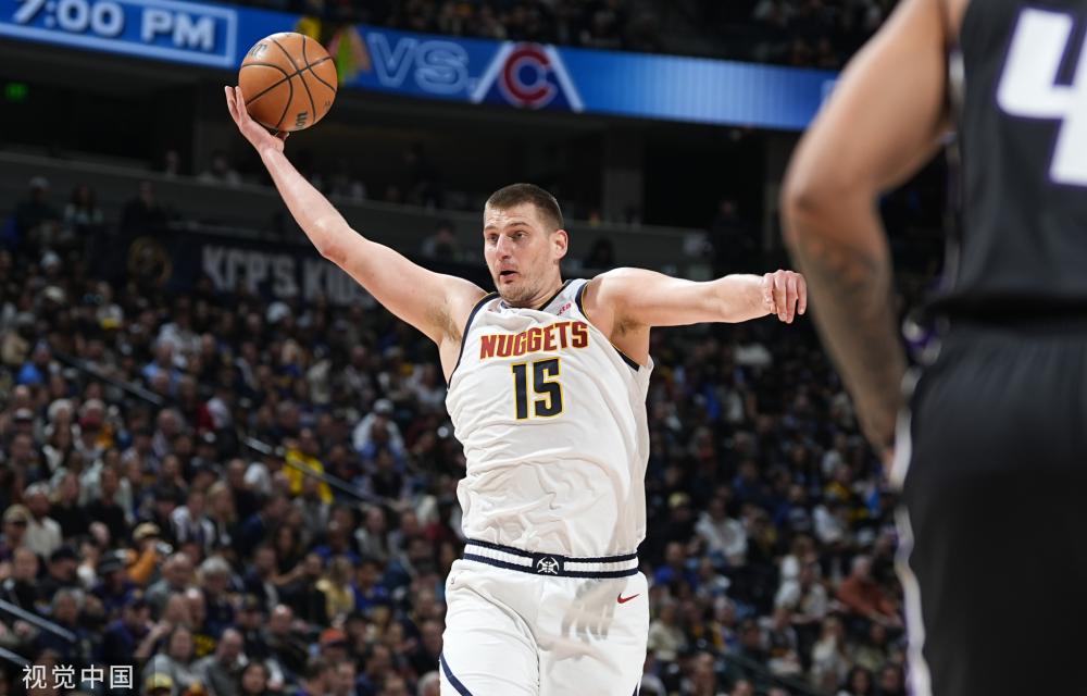 愈发激烈的 愈发激烈的